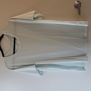 Torrid light green tee